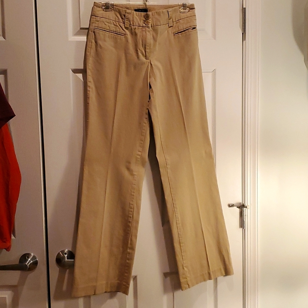 New York & Co khaki pants, sz 4 Tall